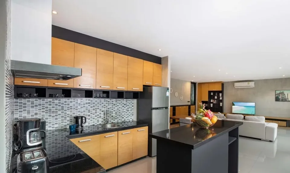 Fully equipped kitchen