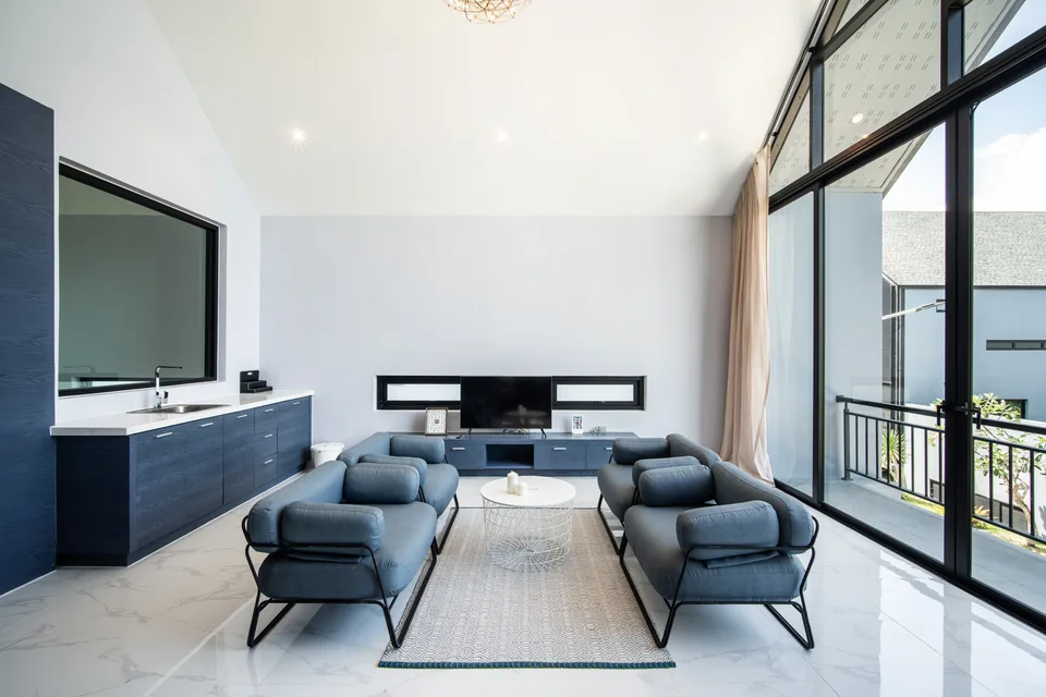 A bright corner of the living room